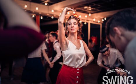 Арендовать Summertime Swing Большой танцевальный зал