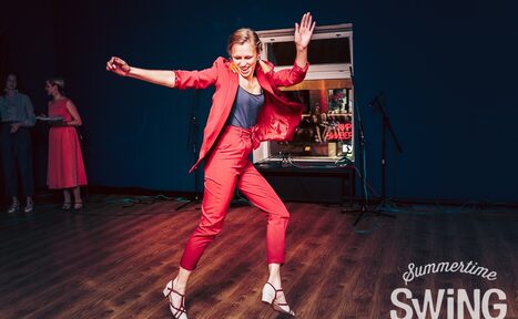 Арендовать Summertime Swing Большой танцевальный зал