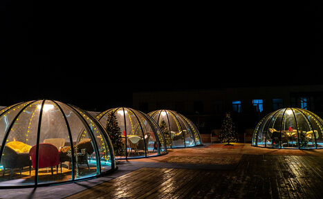 Арендовать Igloobar. Иглу на крыше