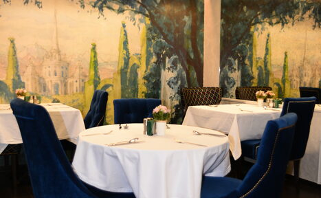 Арендовать Бутик Отель "Русские Сезоны"