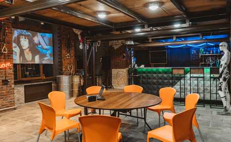 Арендовать Двухуровневый лофт с нестандартным дизайном