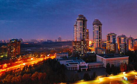 Арендовать Art -studio Яркий лофт с выходом на крышу