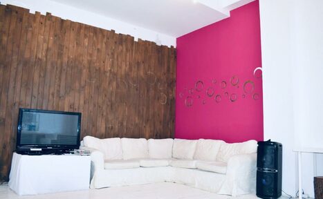 Арендовать Black and White Loft. Двойной лофт с фотозонами