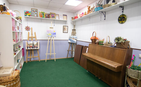 Арендовать Комната с маркерной доской