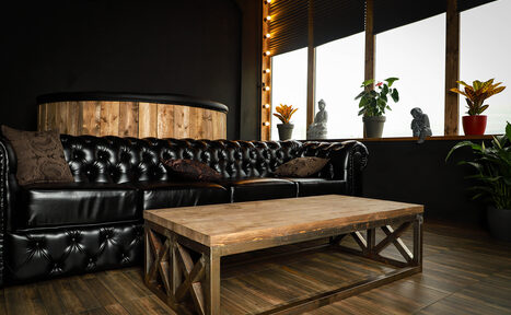 Арендовать Igloobar. Черный лофт