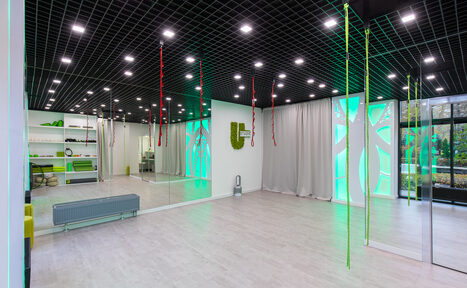 Арендовать Стильная студия с отдельным входом