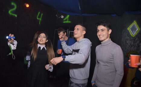 Арендовать Не тот цирк. Лофт с экзотическим интерьером