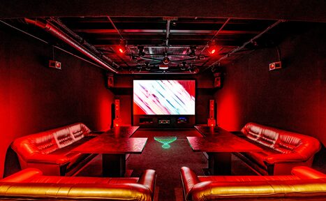 Арендовать Караоке Лофт-студия в ТЦ