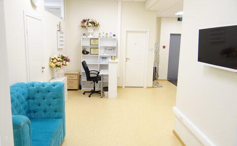 Арендовать Светлый тренинг зал с большими окнами