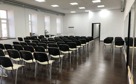 Арендовать Центр осознанности ЭСПАВО Зеркальный тренинг-зал