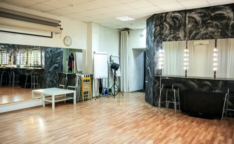 Арендовать Bogdo Studio Зал с зоной Make-Up