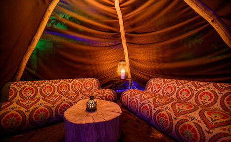 Арендовать Гамачная №1 Ежик в тумане. Лаунж-бар в тропическом стиле 