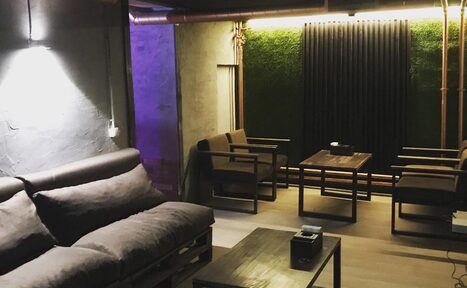 Арендовать Пространство с lounge -зонами