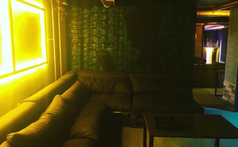 Арендовать Пространство с lounge -зонами