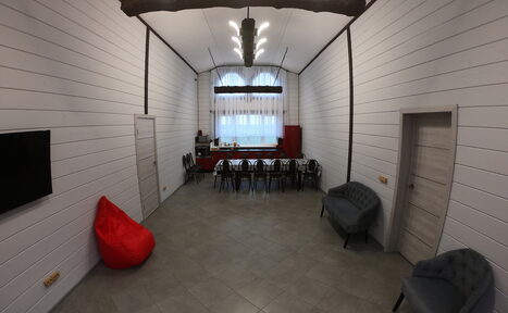 Арендовать Dmd-cottage Загородный коттедж для отдыха и мероприятий