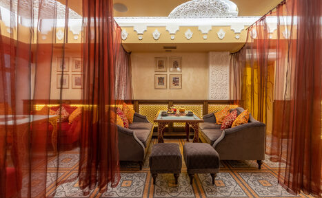 Арендовать Омар Хайям Лофт-бар в центре города