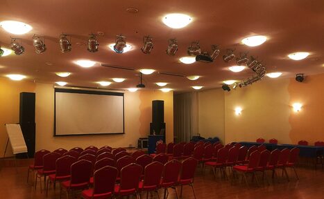 Арендовать Загородный отель Волга