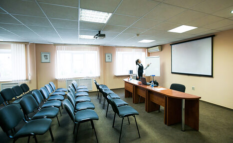 Арендовать Отель Прикамье. Оборудованный конференц-зал в Перми