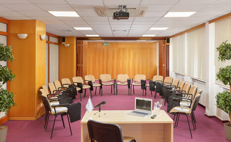 Арендовать Hotel Volna. Оборудованный конференц-зал в Нижнем Новгороде