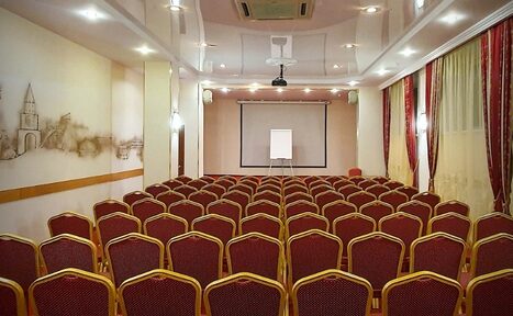 Арендовать АМАКС Сафар Отель