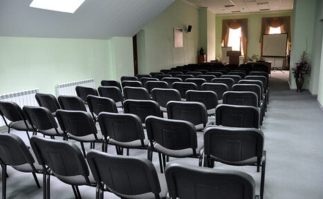 Арендовать Отель Регина 