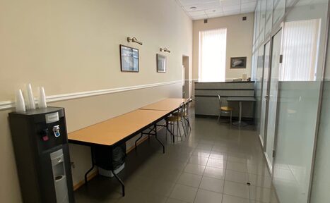 Арендовать Центр книги и графики