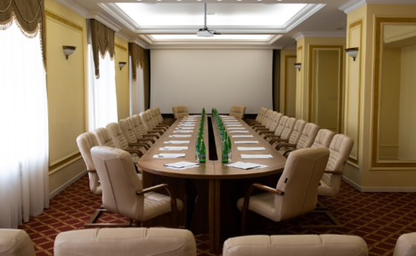 Арендовать Современный и удобный зал в отеле Волгоград