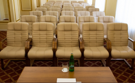 Арендовать Современный и удобный зал в отеле Волгоград