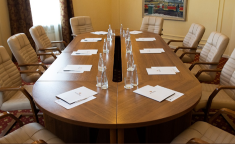 Арендовать Небольшой уютный зал в отеле Волгоград