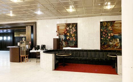 Арендовать Отель «Санкт-Петербург»