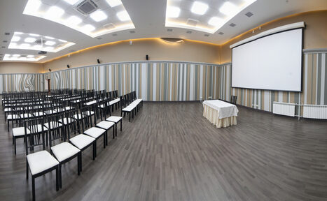 Арендовать Гостиница Тан Конференц-зал в лаконичном стиле в Уфе