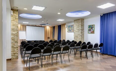 Арендовать Гостиница Тан Современный конференц-зал в Уфе