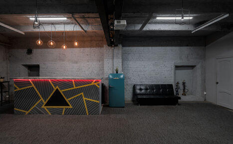 Арендовать Loft Detroit Лофт на первом этаже старинной фабрики