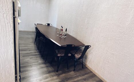 Арендовать Стильная Art студия "Кисти&Краски"