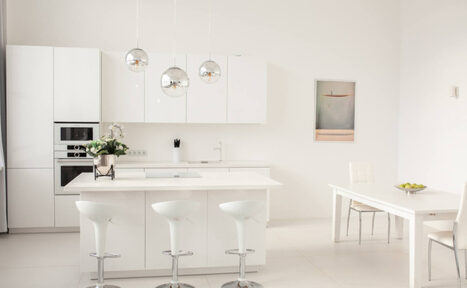 Арендовать Mirseliz Белый лофт в стиле минимализм