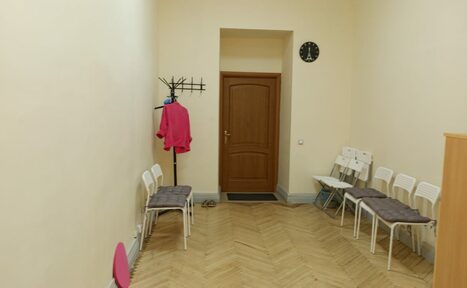 Арендовать Кабинет с креслом