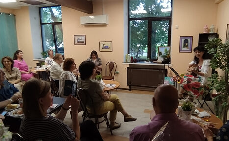 Арендовать пекарня ПаПан Уютный зал 