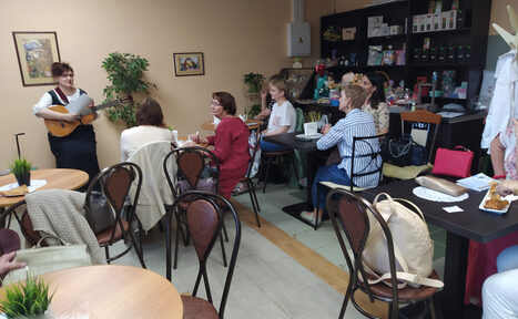 Арендовать пекарня ПаПан Уютный зал 