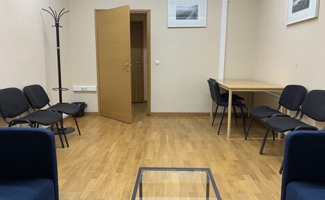 Арендовать Кабинет с удобными креслами
