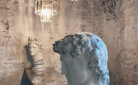 Арендовать SoldOut Lофт. Лофт-пространство с панорамными окнами