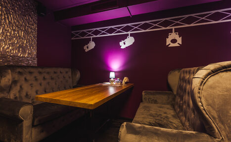 Арендовать Cinema Лофт-кальянная в стиле кино