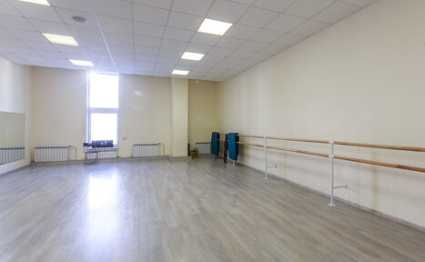 Арендовать In Dancing