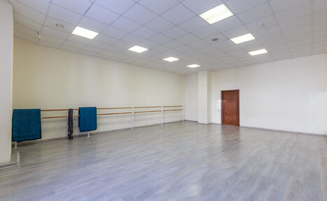 Арендовать In Dancing