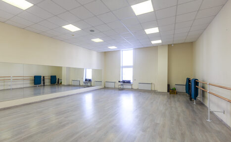 Арендовать In Dancing