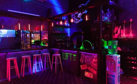 Арендовать Loft Craft Design (Лофт Крафт Дизайн). Лофт с ультрафиолетовой подсветкой