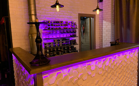 Арендовать Арт-пространство с отдельным входом и барной стойкой