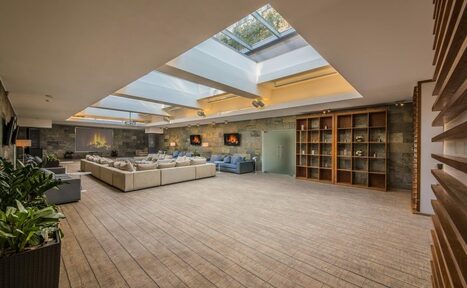 Арендовать Мамита. Учим хорошо танцевать