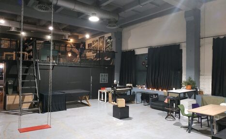 Арендовать BLACK PANTHER ARENA Двухэтажная творческая мастерская