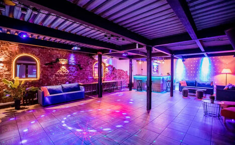 Арендовать Креативное пространство с верандой в Измайловском Кремле