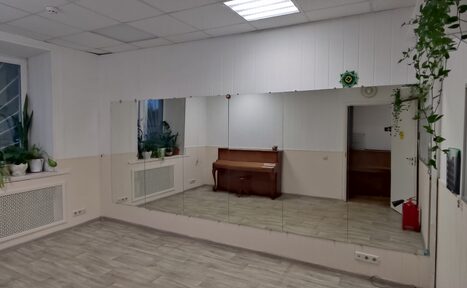 Арендовать Культурный центр Веста. Кабинет для деловых встреч 